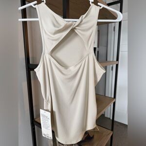 Lululemon Twist Back Yoga Tank